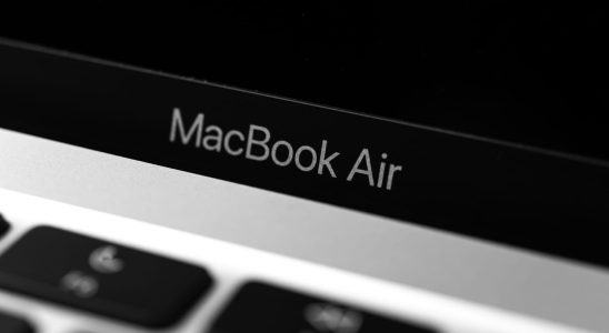 The MacBook Air M1 loses several hundred euros at Fnac