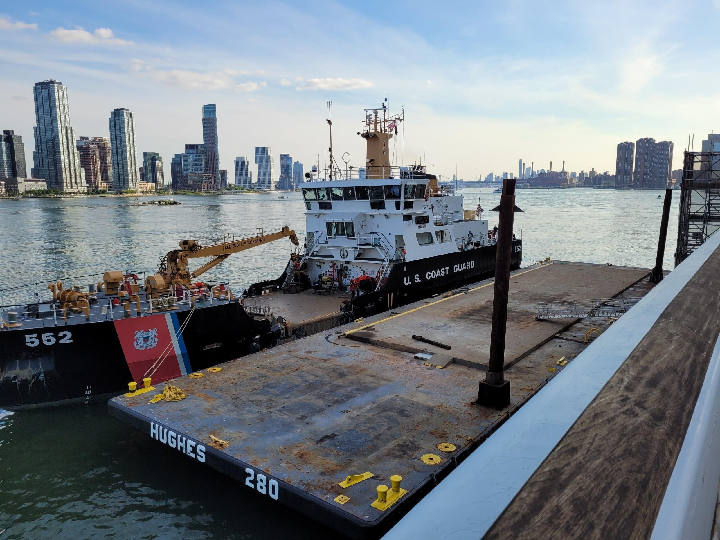 The US Coast Guard on East River, at the foot of the UN headquarters, September 22, 2022.