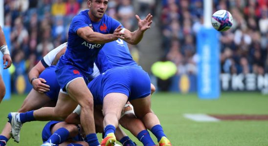 Baptiste Couilloud who is the scrum half of the XV