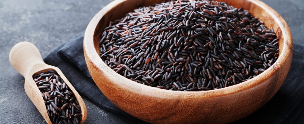 Black rice origin benefits glycemic index does it cause constipation