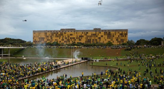 Brazil opens trials of Bolsonarista riots of January 8