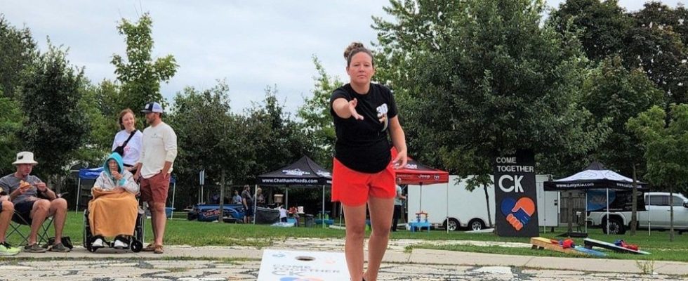 Cornhole tournament brings out crowd to Kingston Park