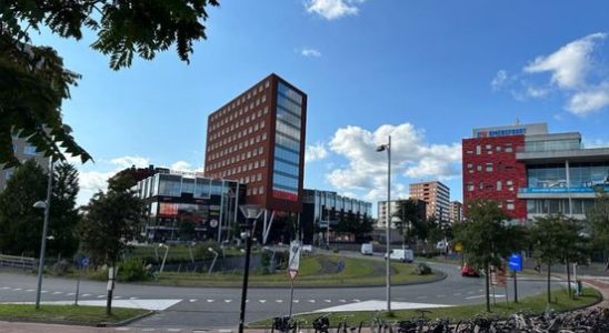 Dangerous Amersfoort roundabout overhauled You have to look four times