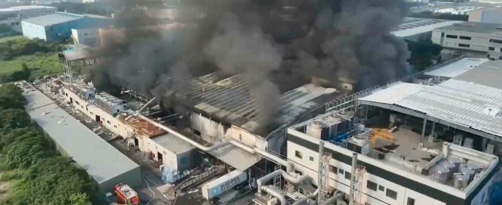 Death toll rises after factory fire