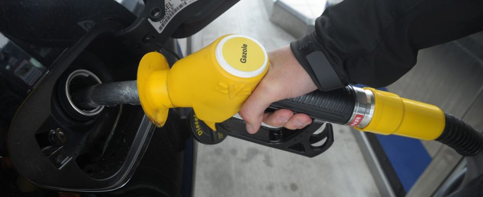 Fuel prices a new discount would not be responsible judge