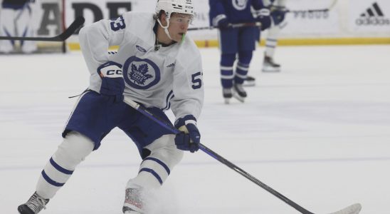 Game on Maple Leafs Sabers set for St Thomas Hockeyville