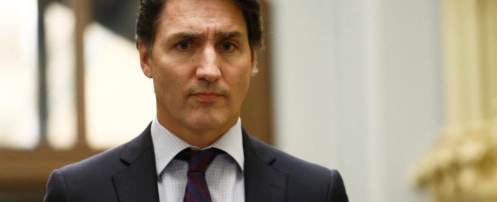 Justin Trudeau apologies after paying tribute to ex Nazi soldier