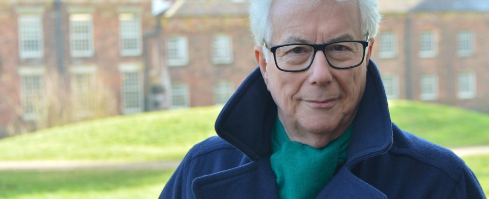 Ken Follett Write in your diary that my novel is