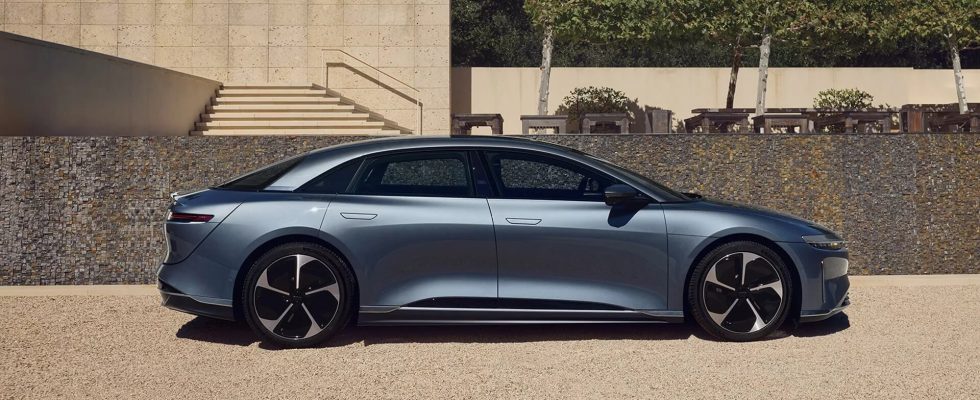 Lucid Motors develops a cheaper electric vehicle