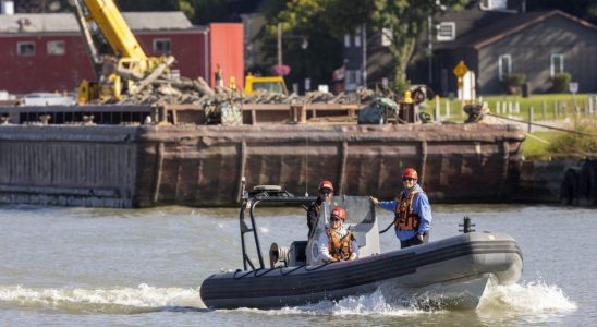 Search continues for London boater missing in Lake Erie