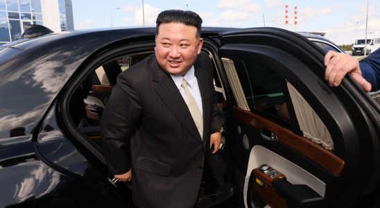 War in Ukraine Kim Jong un welcomed in Vladivostok by the