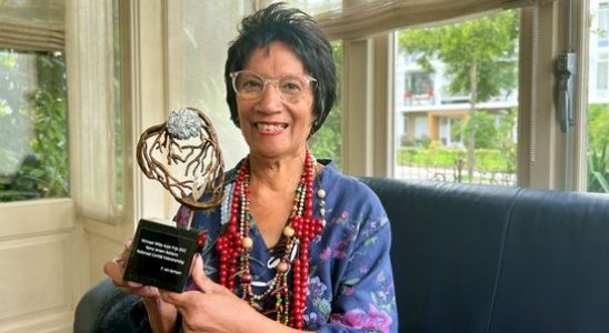 White Carnation Prize winner Nona Salakory from Baarn passed away