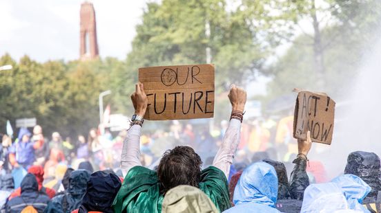 Young people paralyzed by climate stress Take action says Utrecht