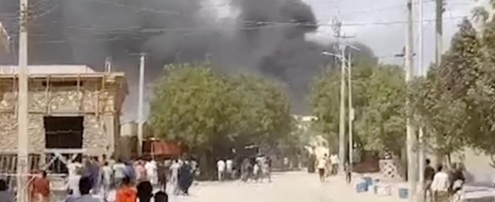 at least 13 dead in a suicide attack in the