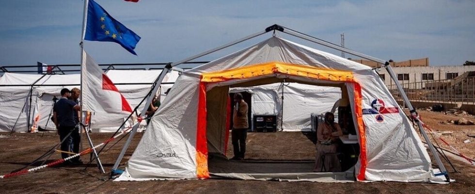 the French field hospital is operational in Derna