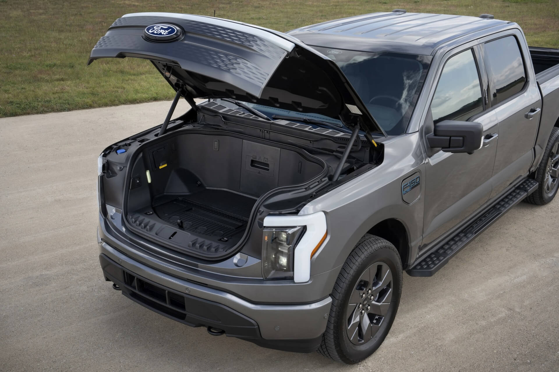 1696804076 948 Ford Introduces Affordable F 150 Lightning Flash