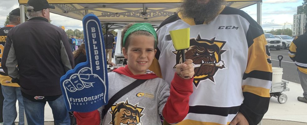 1696900784 Hockey hungry fans witness historic game at Brantford Civic Center