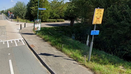 Baambrugge removes unnecessary traffic signs who will follow