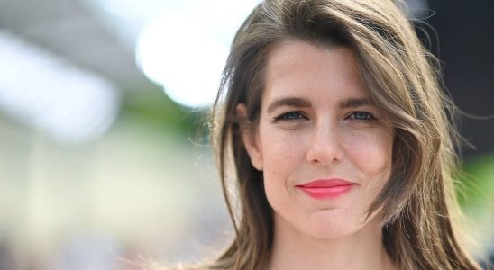 Charlotte Casiraghi appears at the height of her femininity with