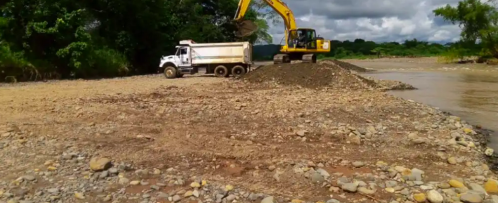 Colombia the plundering of the San Jose de Ure river