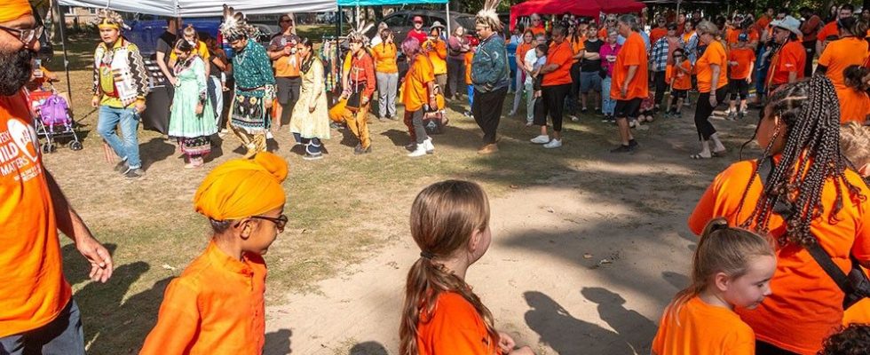 Hundreds gather for National Day for Truth and Reconciliation events