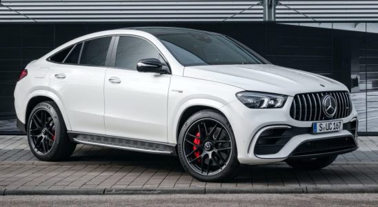 Mercedes AMG Introduced 2026 GLE 53 Hybrid