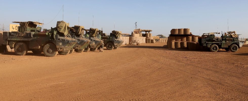 Niger a week after the ambassador the French army begins