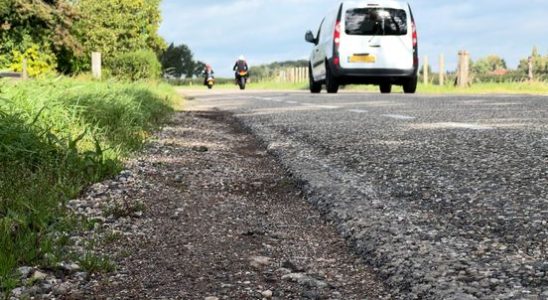 North IJsseldijk IJsselstein is too dangerous Walkers and cyclists are