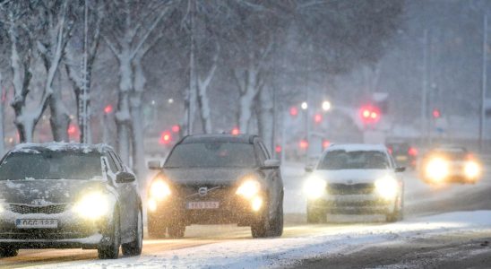 Snow chaos awaits warning from SMHI