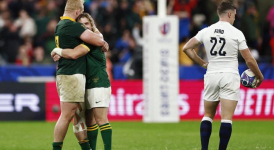 South Africa beats England to challenge New Zealand in final