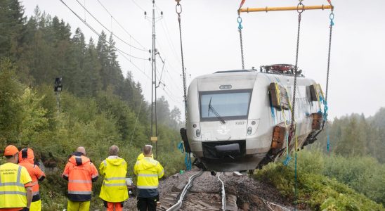 Summers extreme weather behind train delays