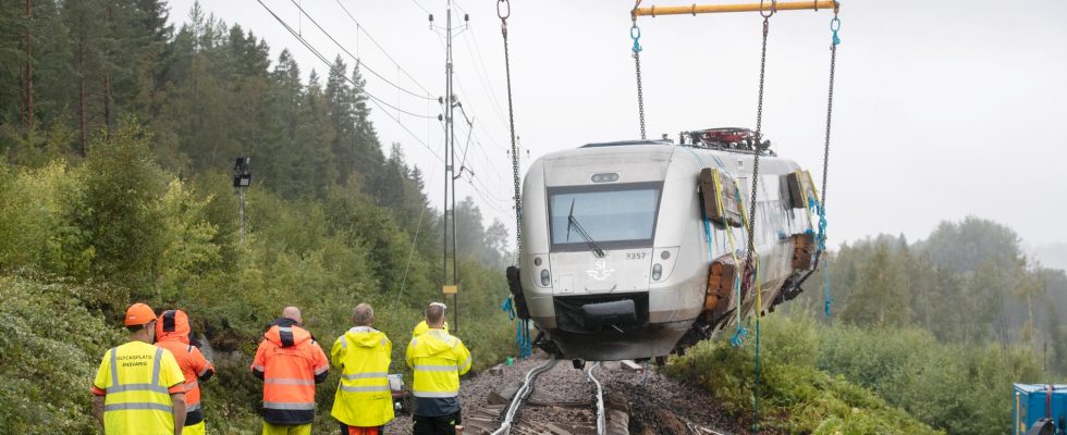 Summers extreme weather behind train delays