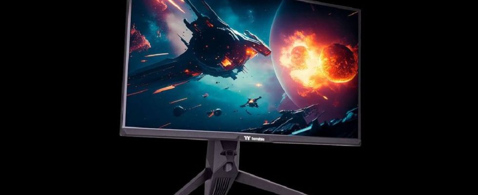 Thermaltake Gaming Monitors Are Coming Mobile