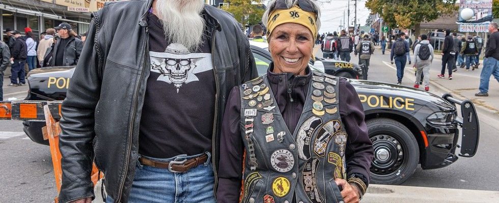 Thousands of bikers roll into Port Dover for Friday the