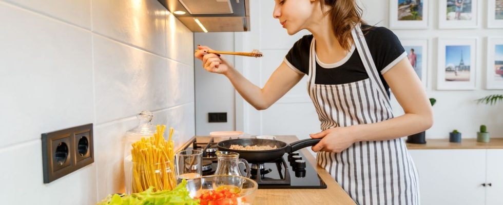 Beware of this dangerous pollution coming from your kitchen