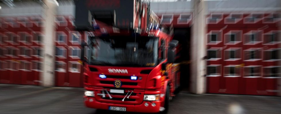 Fire in apartment building in Falun