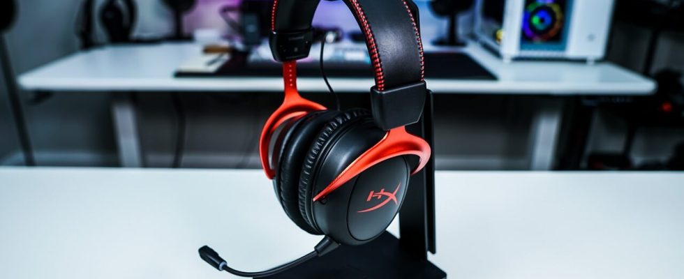 Gaming Headset HyperX Cloud 2 Wireless is on Big Discount