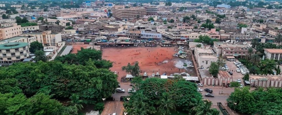 Mali activist Clement Dembele placed under arrest warrant after threats