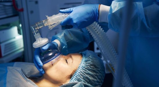 Many patients under anesthesia suffer from sexual hallucinations we explain