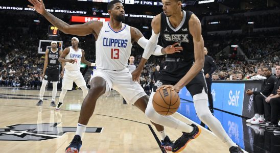 NBA black anger from Popovich Wembanyama in double double images