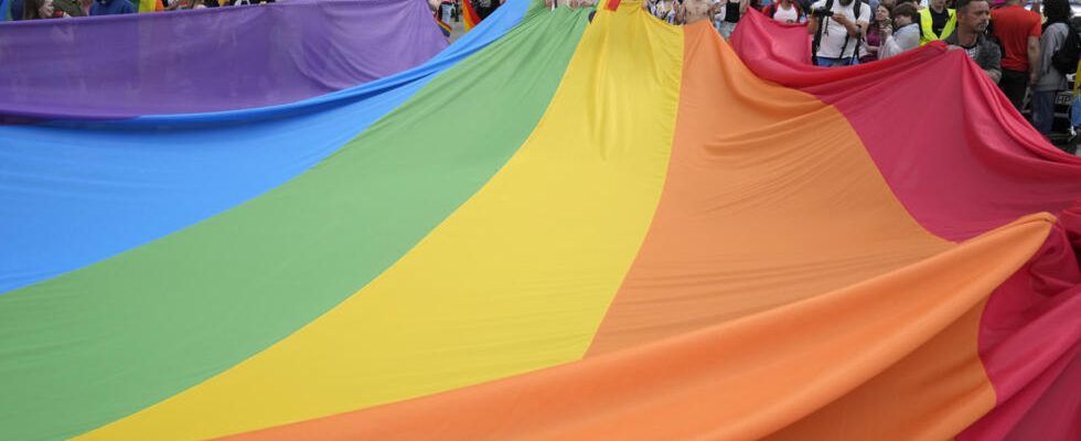 Poland campaign for LGBT tolerance in schools