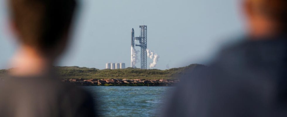 Space seven months after its explosion SpaceXs Starship rocket attempts