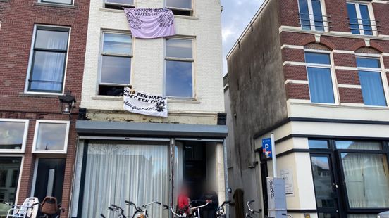 Squatted building on Westerkade in Utrecht