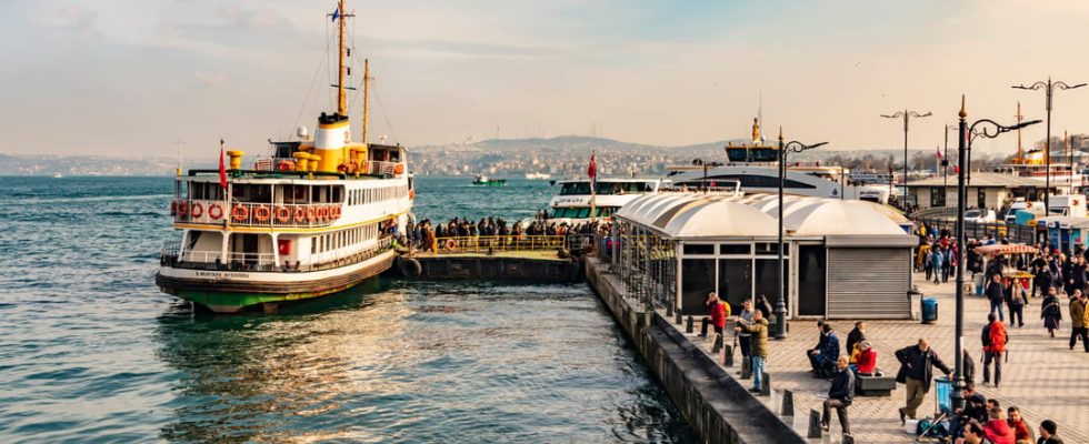 Take a cruise on the Bosphorus