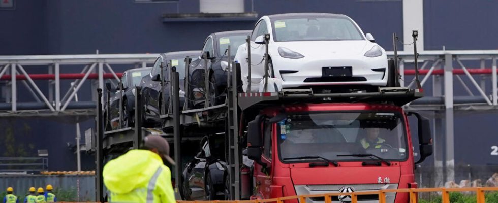 Tesla workers strike movement gains momentum