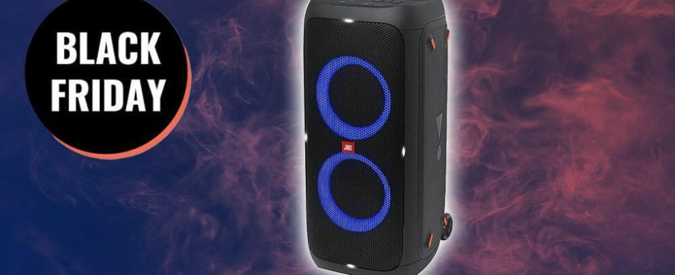 The JBL PartyBox 310 impresses with fat bass a spectacular