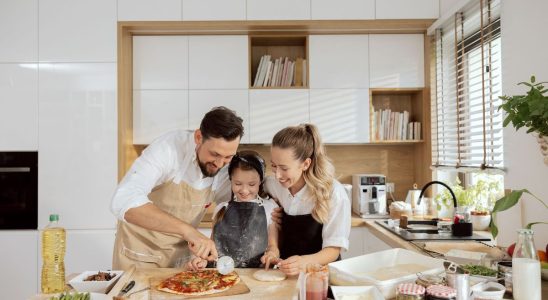 These unsuspected places in your kitchen are full of bacteria