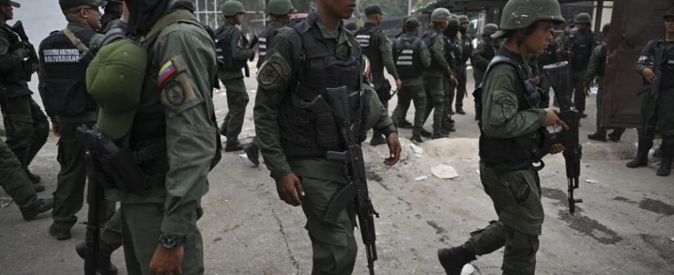 Venezuela authorities take back seventh and final prison from gangs