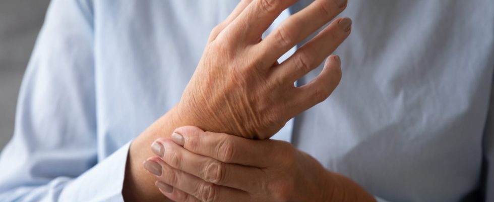 What diseases cause pain throughout the body