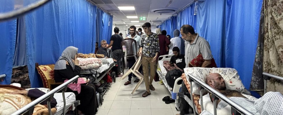 al Chifa Hospital in Gaza Biden calls on Israel for less